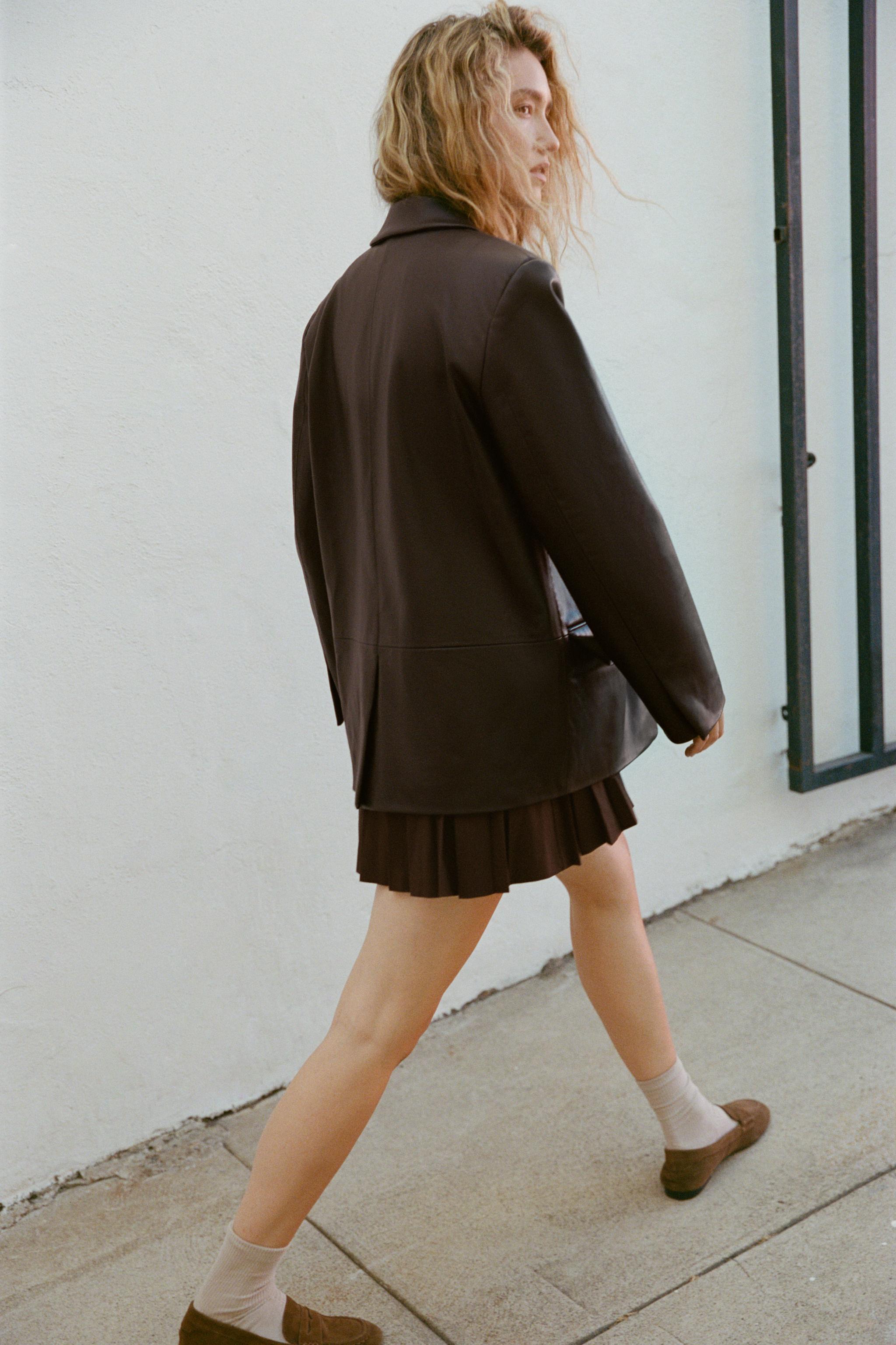 FAUX LEATHER STRAIGHT FIT BLAZER